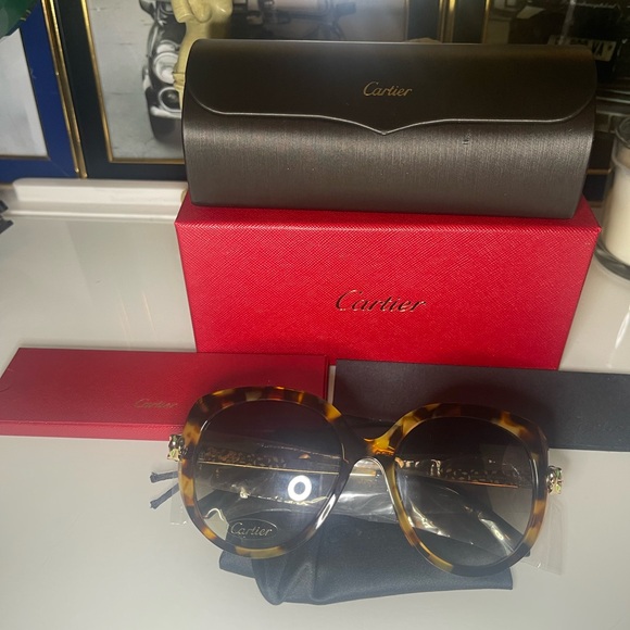 NWT Authentic Cartier Gold and Tortoise Sunglasses. - Picture 11 of 15